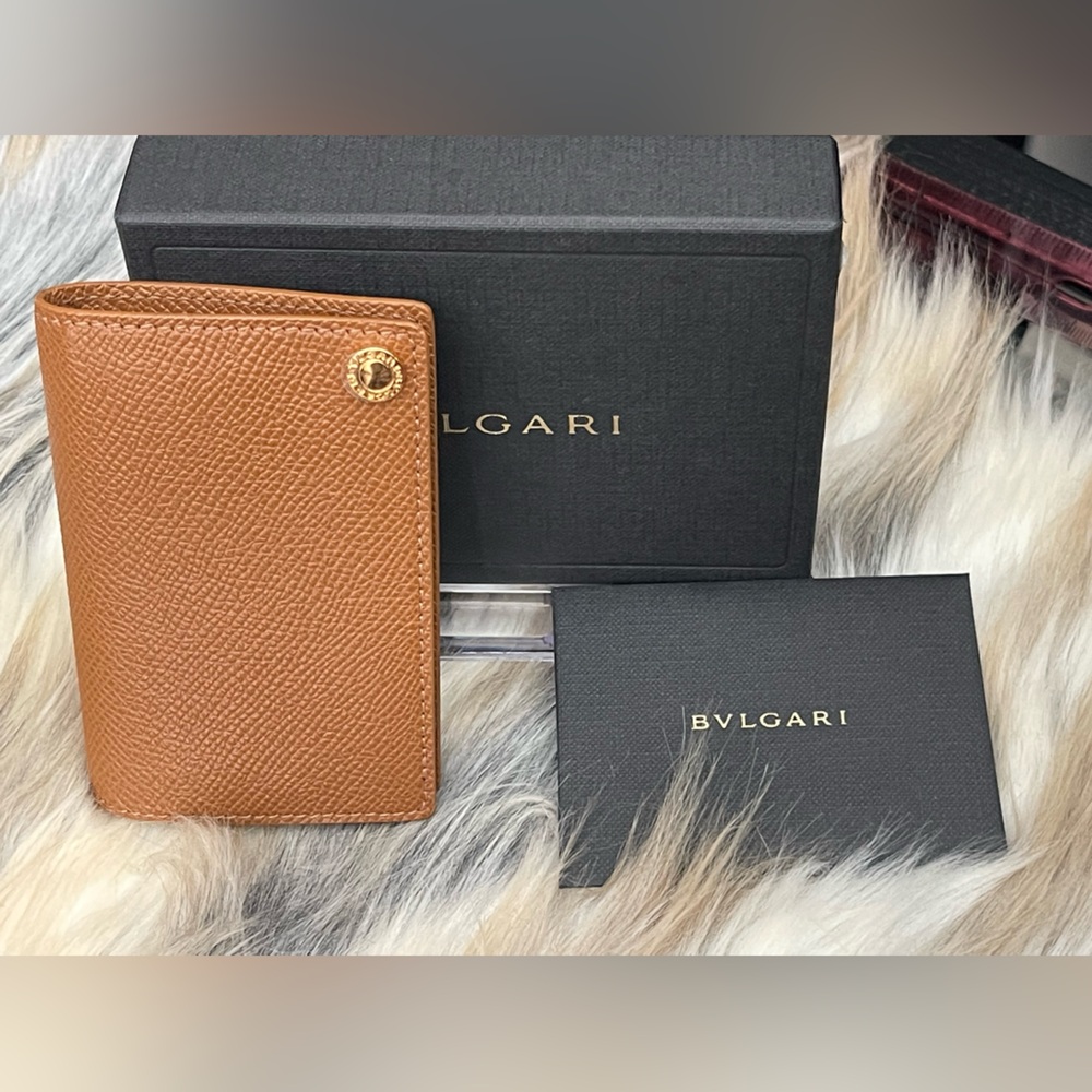 BVLGARI Brown Leather Card Holder (NWOT)